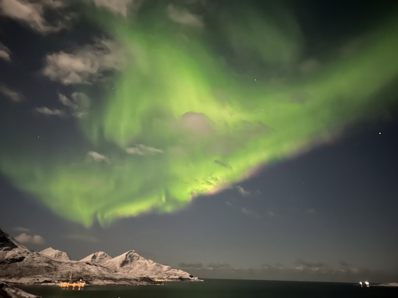 Aurora Bands at Grotfjorden